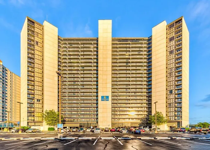Beautiful In Oceanfront Complex Featuring Pools * Ocean City